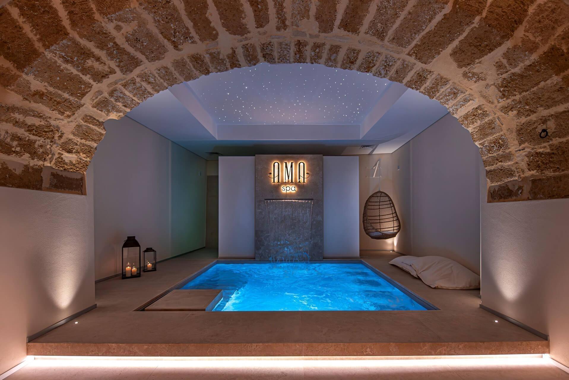 Piscine à hydro-massage